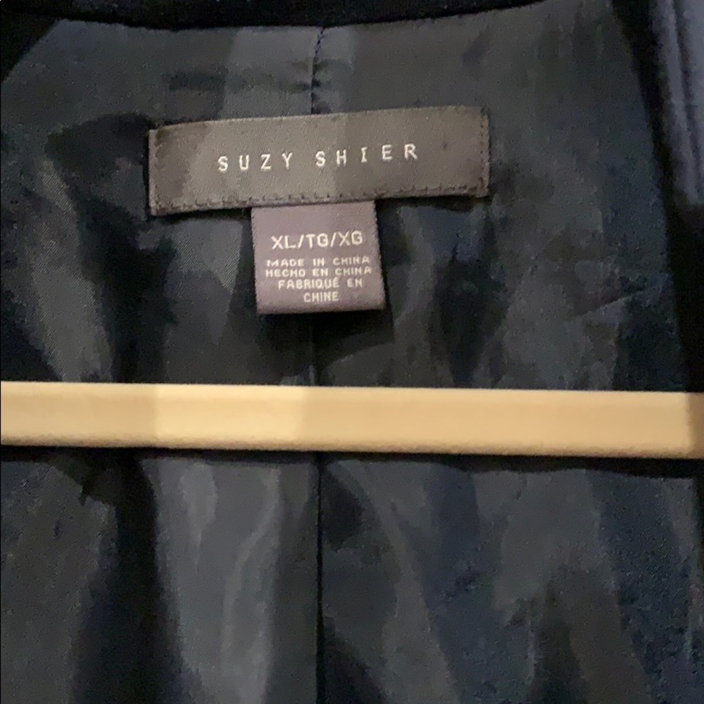 Jacket - Picture 2 of 4
